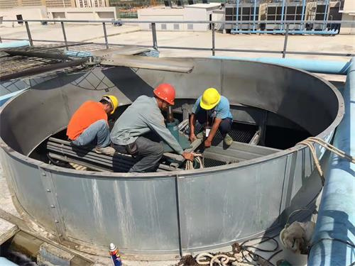 冷卻塔廠家介紹的玻璃鋼冷卻塔的特點(diǎn)(