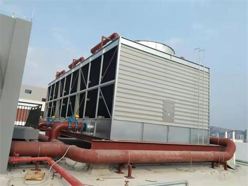 使用玻璃鋼涼水塔時(shí)要注意哪些事項(xiàng)呢？(玻璃鋼涼水塔質(zhì)量)