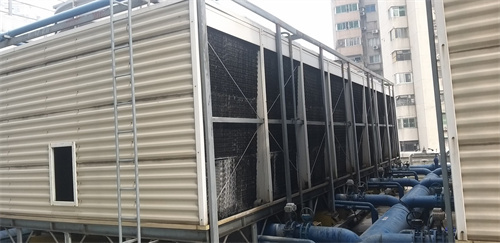 冷卻塔廠家講解逆流式冷卻塔設(shè)計(jì)時(shí)注意要點(diǎn)