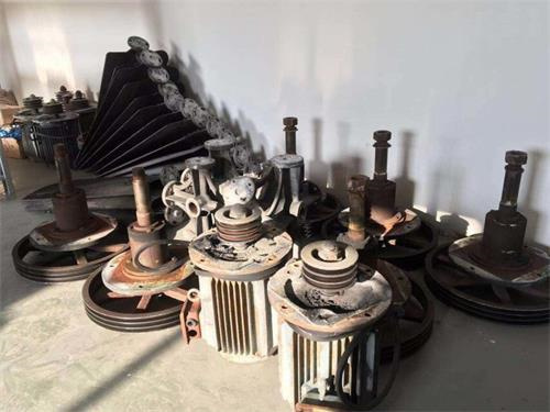 冷卻塔維修廠家講解橫流閉式冷卻塔_運行原理和特點是什么(閉式冷卻塔工