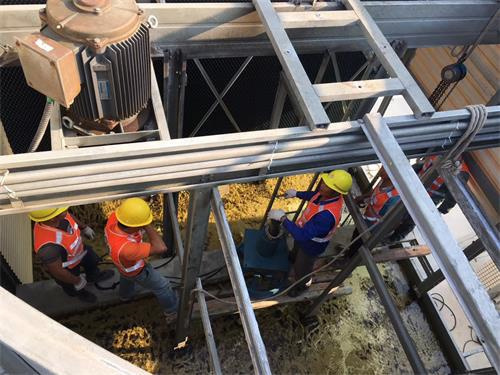 水冷冷卻塔的日常維護(hù)保養(yǎng)(冷卻塔維護(hù)圖片)