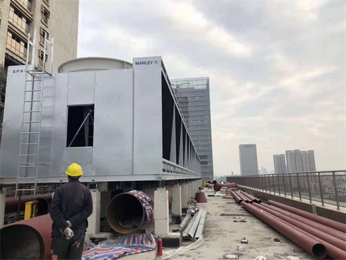 圓形冷卻塔冒白色霧氣的原因(冷卻塔的霧氣有沒有效的解決方法)